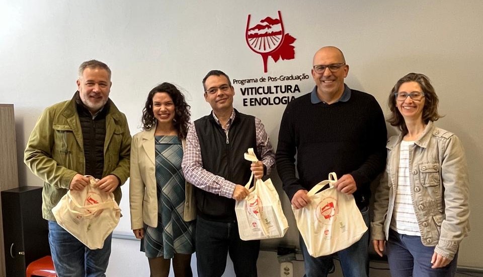 La Cátedra de Agroturismo y Enoturismo de Canarias fortalece su proyección internacional en Brasil